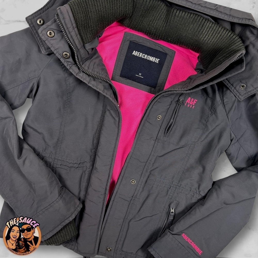 Abercrombie Coat Womens XS Grey Pink‎ Bella Swan Twilight Hooded Fleece Jacket